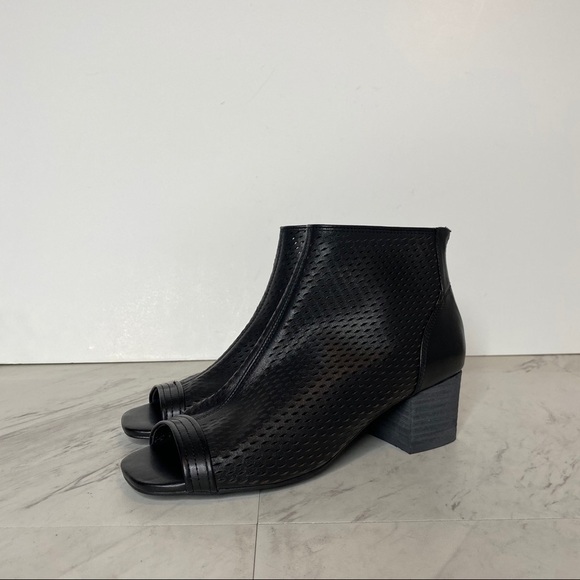 Kelsi Dagger Brooklyn Simone Peep Toe Black Perforated Leather Bootie 6 - Picture 12 of 12